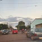 Jovem monitorado por tornozeleira eletrônica é executado a tiros em Maracaju; criança é baleada durante ataque