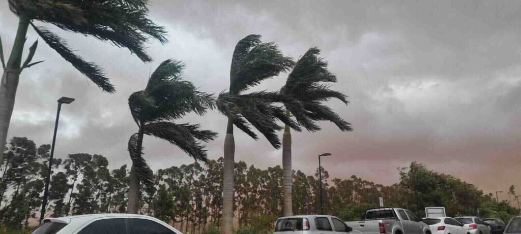 Tempestade-poeira-1
