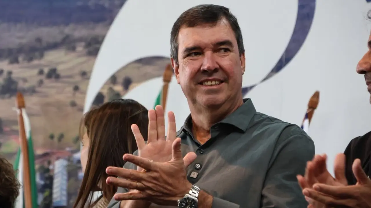 eduardo_riedel_pietra_dorneles.jpg