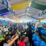 Diante de 2 mil pessoas, Reinaldo defende gastar menos com Brasília para investir mais nos municípios