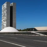 Congresso retorna com dúvidas sobre PEC do fim da 6×1 e prioridade para pautas do agro