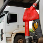 Governo avança em testes para elevar etanol na gasolina para 35%