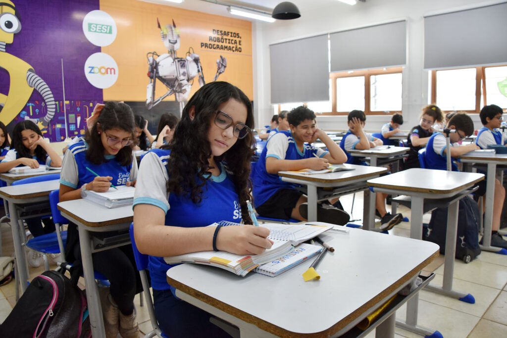 6aac53388dfedalunos-escola-sesi-4-1648621720