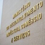 Brasil despenca do 28º para o 62º lugar em ranking da indústria